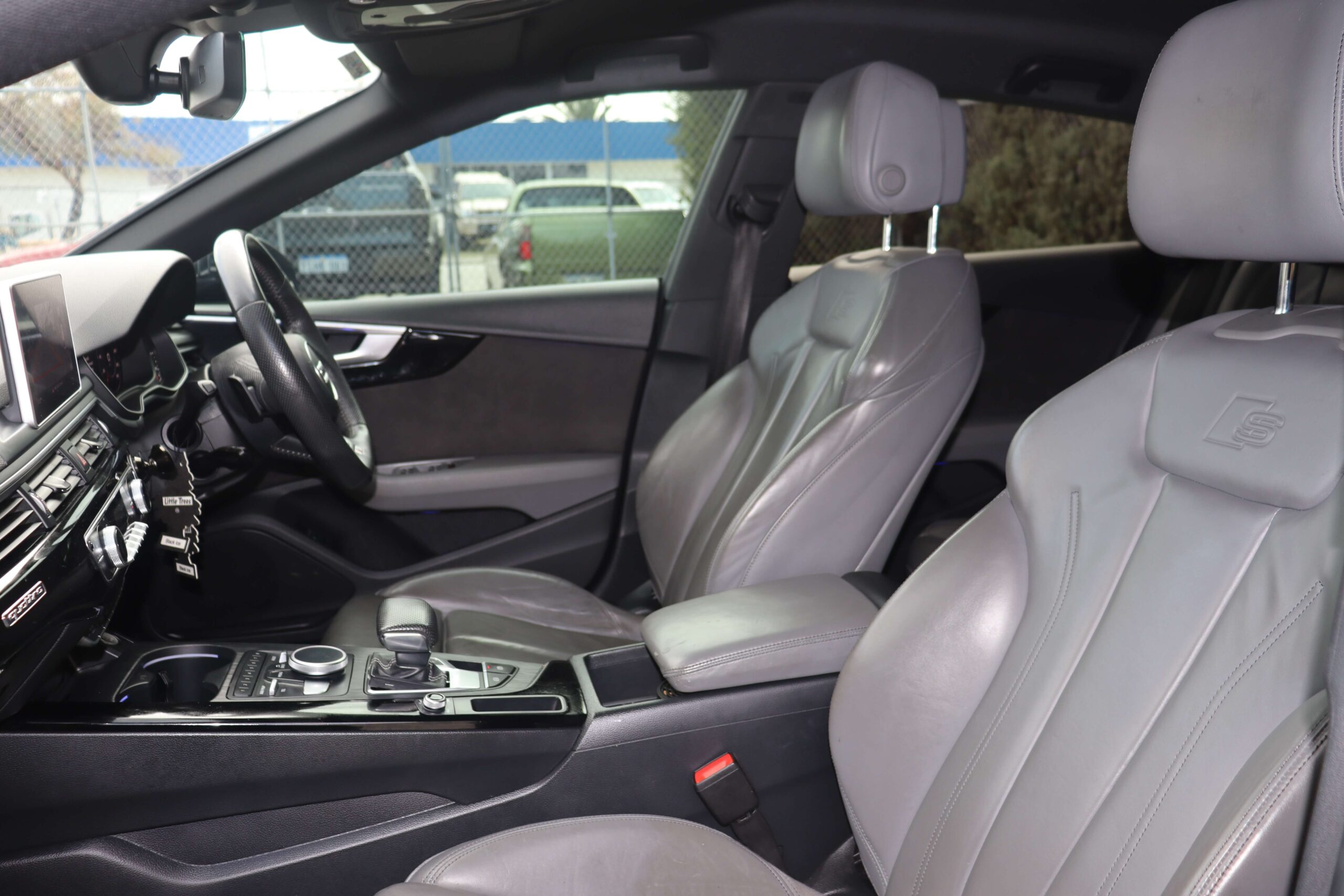 2019 Audi A5 45 TFSI Quattro S tronic Sportback 10 Interior Front 2019 Audi A5 45 TFSI Quattro S tronic Sportback 10 Interior Front